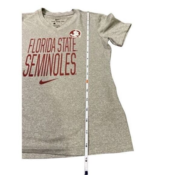 Nike kids size S - Picture 3 of 4